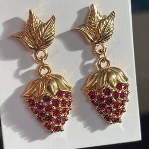 Vintage Avon Red Strawberry Gold Tone Statement Earrings Dangle Pave Rhinestone